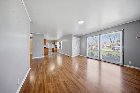 Tiny photo for 117 Hook Road, Carpentersville, IL 60110 (MLS # 12614685)