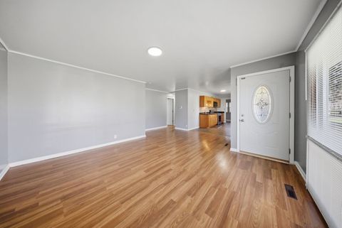 Tiny photo for 117 Hook Road, Carpentersville, IL 60110 (MLS # 12614685)