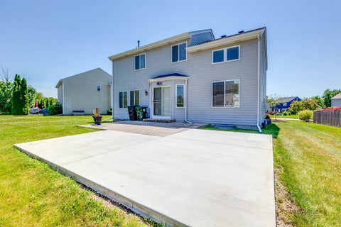 Tiny photo for 441 Barn Swallow Drive, Lindenhurst, IL 60046 (MLS # 12700892)