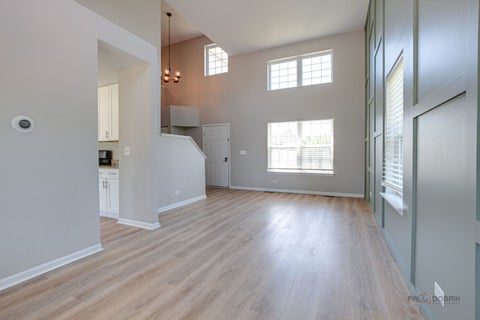Tiny photo for 441 Barn Swallow Drive, Lindenhurst, IL 60046 (MLS # 12700892)