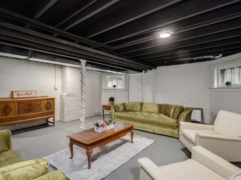 Tiny photo for 6739 N Rockwell Street, Chicago, IL 60645 (MLS # 12605291)