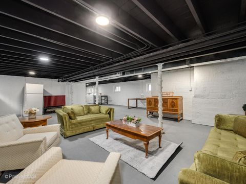 Tiny photo for 6739 N Rockwell Street, Chicago, IL 60645 (MLS # 12605291)