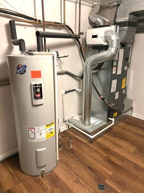 Tiny photo for 1720 Wildberry Drive #B, Glenview, IL 60025 (MLS # 12543285)