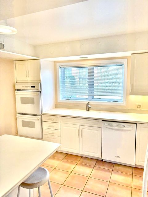 Tiny photo for 1720 Wildberry Drive #B, Glenview, IL 60025 (MLS # 12543285)