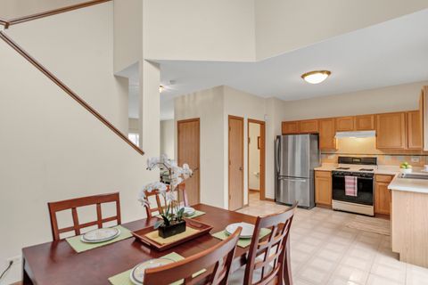 Tiny photo for 282 Monarch Drive #24, Streamwood, IL 60107 (MLS # 12571003)