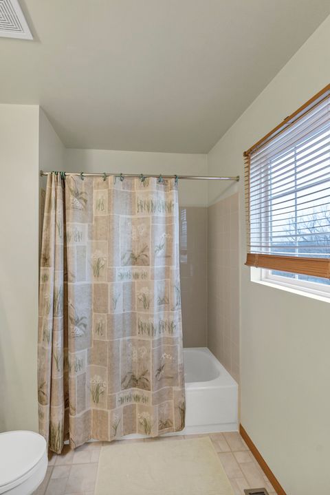 Tiny photo for 282 Monarch Drive #24, Streamwood, IL 60107 (MLS # 12571003)