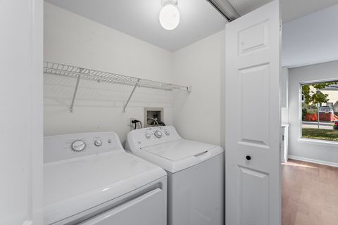 Tiny photo for 1849 Canterbury Court, Gurnee, IL 60031 (MLS # 12495627)