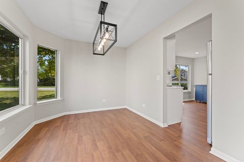 Tiny photo for 1849 Canterbury Court, Gurnee, IL 60031 (MLS # 12495627)