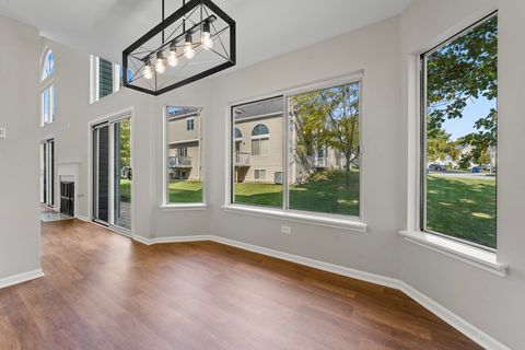 Tiny photo for 1849 Canterbury Court, Gurnee, IL 60031 (MLS # 12495627)