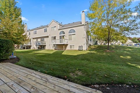Tiny photo for 1849 Canterbury Court, Gurnee, IL 60031 (MLS # 12495627)