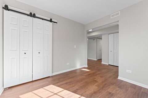 Tiny photo for 1849 Canterbury Court, Gurnee, IL 60031 (MLS # 12495627)