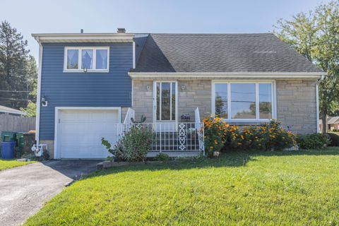 Photo of 1126 N May Street, Joliet, IL 60435 (MLS # 12483294)