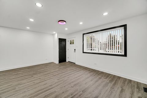 Tiny photo for 6420 S Winchester Avenue, Chicago, IL 60636 (MLS # 12632737)