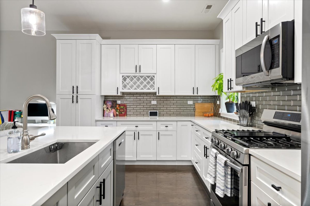614 E 46th Street 3