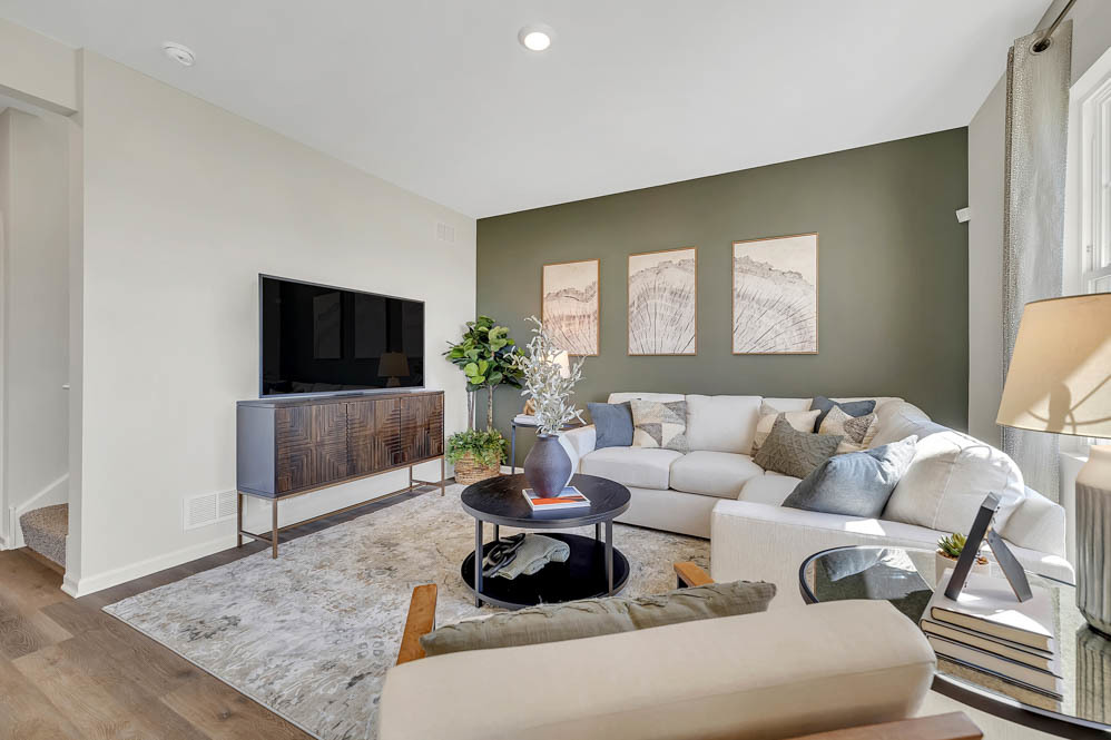 2444 Scribe Street