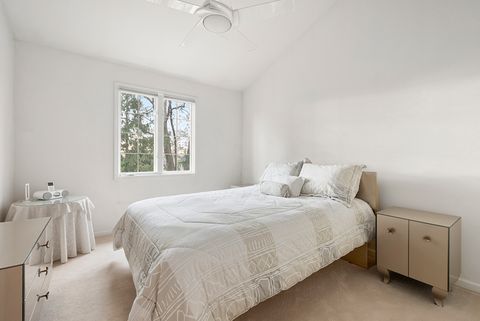 Tiny photo for 18332 Pond View Court, Tinley Park, IL 60477 (MLS # 12532498)