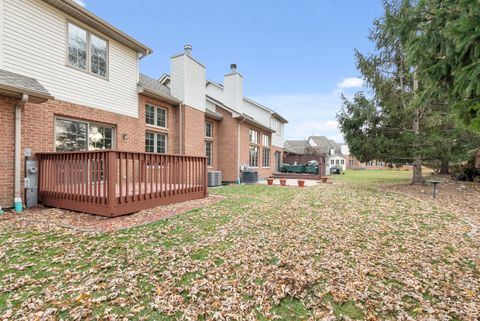 Tiny photo for 18332 Pond View Court, Tinley Park, IL 60477 (MLS # 12532498)