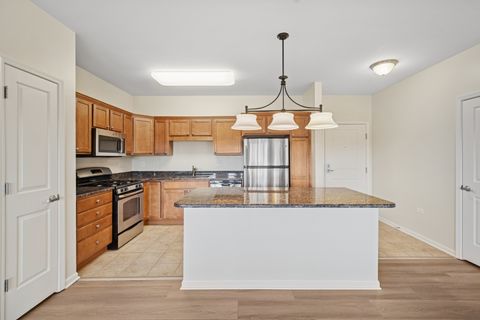 Tiny photo for 2220 Founders Drive #113, Northbrook, IL 60062 (MLS # 12532958)