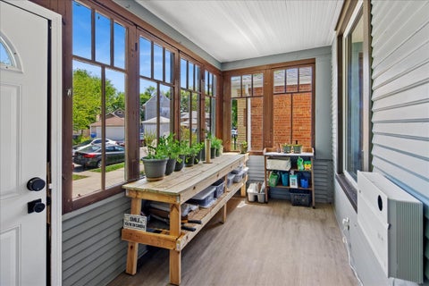 Tiny photo for 4450 N KASSON Avenue, Chicago, IL 60630 (MLS # 12653405)
