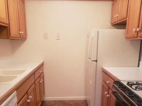 Tiny photo for 277 Shorewood Drive #2A, Glendale Heights, IL 60139 (MLS # 12508921)