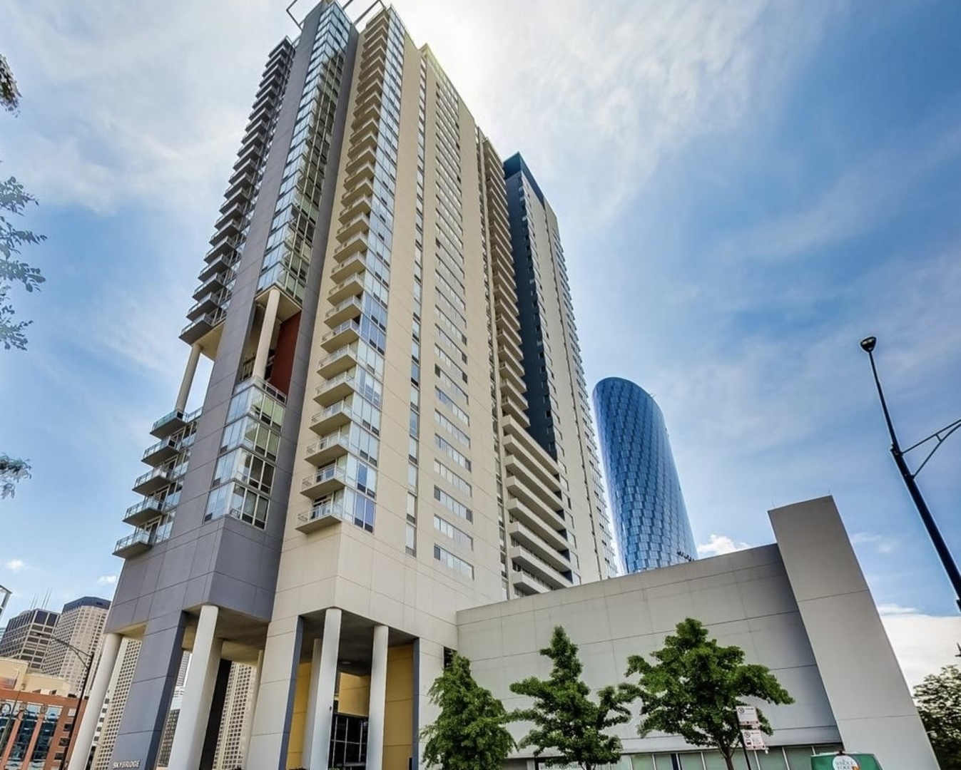 737 W Washington Boulevard 1209