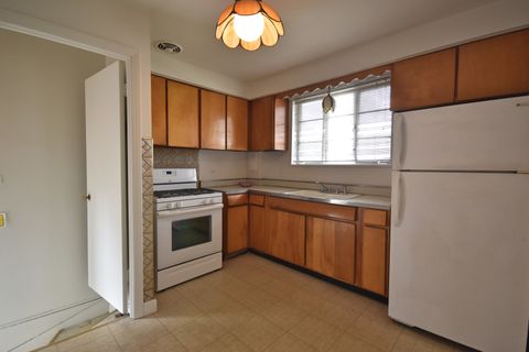 Tiny photo for 1541 N Lee Boulevard, Berkeley, IL 60163 (MLS # 12418521)