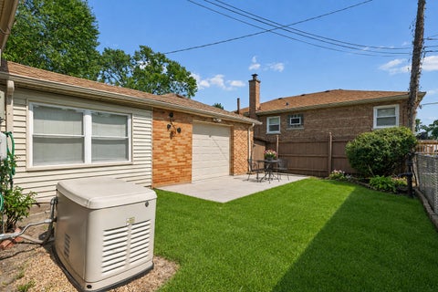 Tiny photo for 5325 Oak Center Drive, Oak Lawn, IL 60453 (MLS # 12757256)