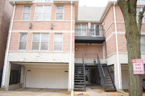 2851 N Southport Avenue A Chicago IL 60657