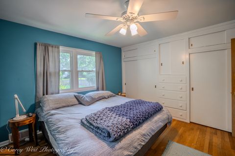 Tiny photo for 1319 W State Street, Geneva, IL 60134 (MLS # 12685961)