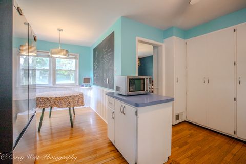 Tiny photo for 1319 W State Street, Geneva, IL 60134 (MLS # 12685961)