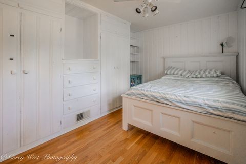 Tiny photo for 1319 W State Street, Geneva, IL 60134 (MLS # 12685961)