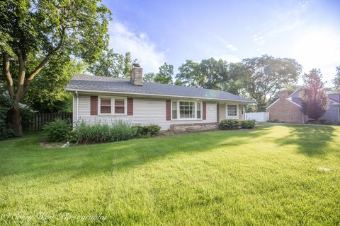 Tiny photo for 1319 W State Street, Geneva, IL 60134 (MLS # 12685961)