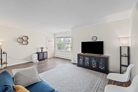 Tiny photo for 2254 Sherman Avenue #2, Evanston, IL 60201 (MLS # 12690668)
