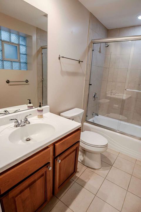 Tiny photo for 2449 W LOGAN Boulevard #1F, Chicago, IL 60647 (MLS # 12480053)