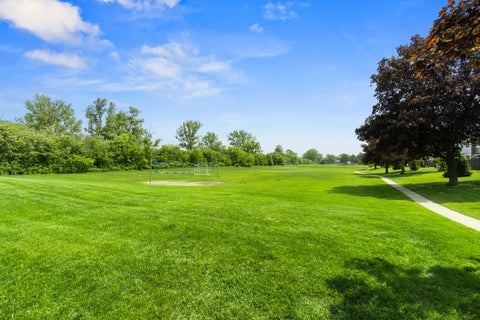 Tiny photo for 703 MALLARD Lane, Deerfield, IL 60015 (MLS # 12792509)