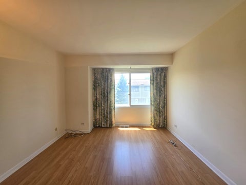 Tiny photo for 703 MALLARD Lane, Deerfield, IL 60015 (MLS # 12792509)