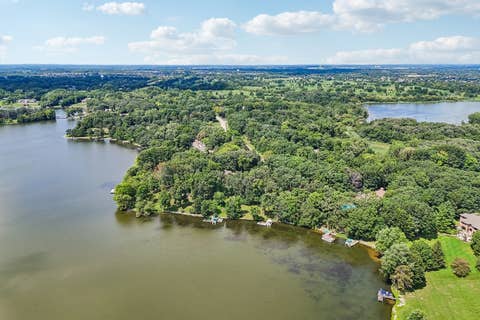 Tiny photo for 184 Bluebird Court, Hawthorn Woods, IL 60047 (MLS # 12713863)