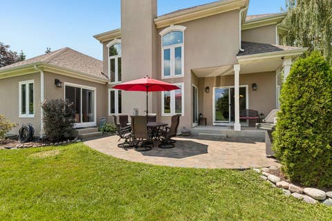 Tiny photo for 184 Bluebird Court, Hawthorn Woods, IL 60047 (MLS # 12713863)
