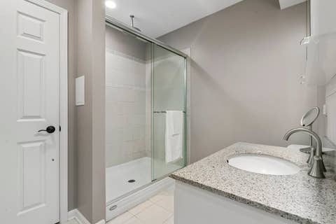 Tiny photo for 184 Bluebird Court, Hawthorn Woods, IL 60047 (MLS # 12713863)