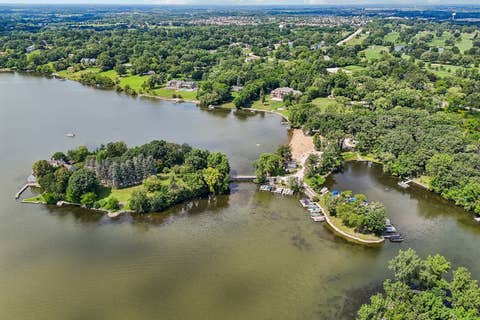 Tiny photo for 184 Bluebird Court, Hawthorn Woods, IL 60047 (MLS # 12713863)