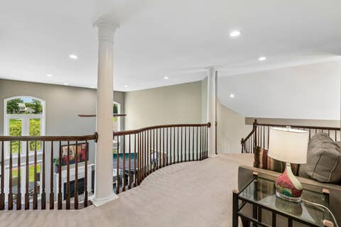 Tiny photo for 184 Bluebird Court, Hawthorn Woods, IL 60047 (MLS # 12713863)