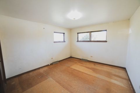 Tiny photo for 6201 W 90th Place, Oak Lawn, IL 60453 (MLS # 12591533)