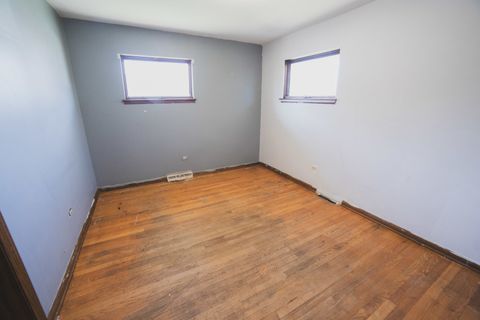 Tiny photo for 6201 W 90th Place, Oak Lawn, IL 60453 (MLS # 12591533)