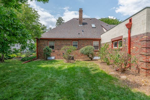Tiny photo for 2625 Scott Street, Davenport, IA 52803 (MLS # 12712787)