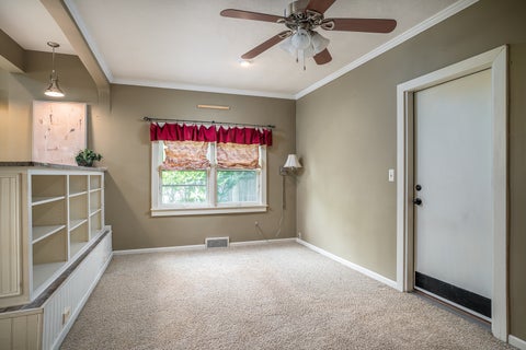 Tiny photo for 2625 Scott Street, Davenport, IA 52803 (MLS # 12712787)