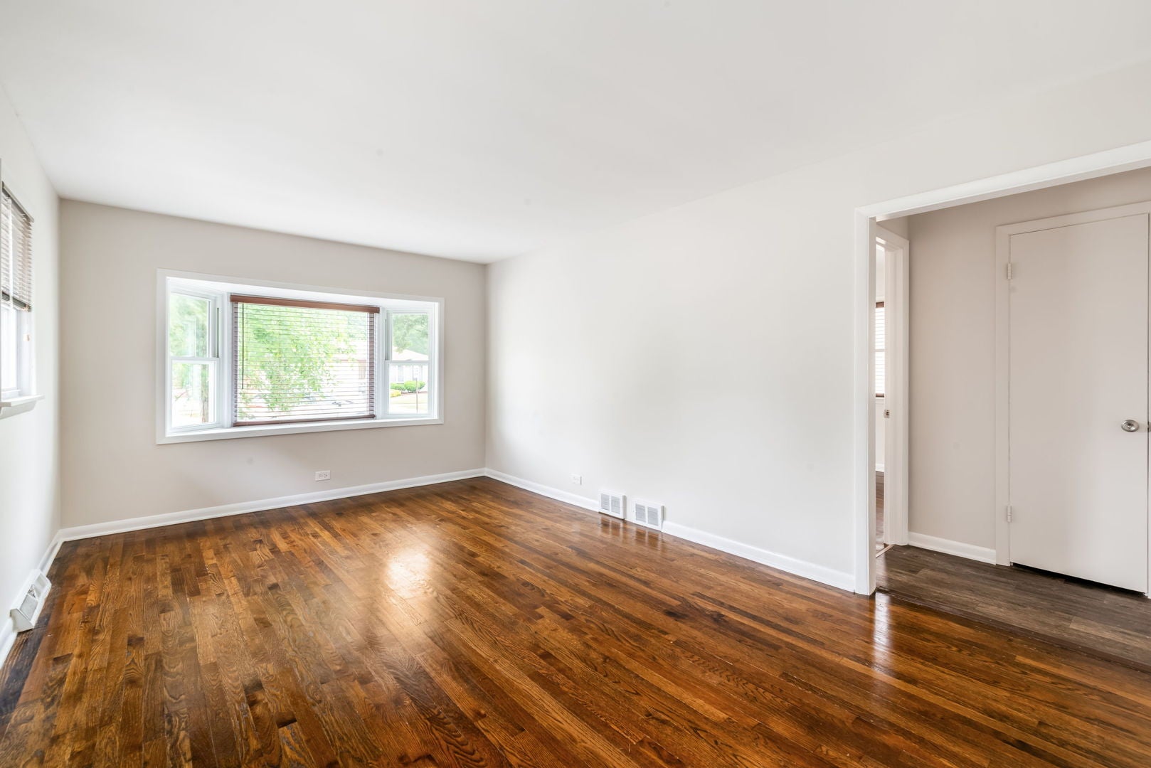 537 N Walnut Street