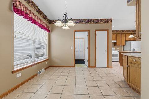 Tiny photo for 102 Hitching Post Lane, Grayslake, IL 60030 (MLS # 12531140)