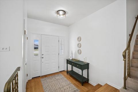 Tiny photo for 1606 W Concord Drive, Arlington Heights, IL 60004 (MLS # 12598270)