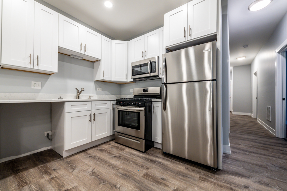 3579 W Mclean Avenue