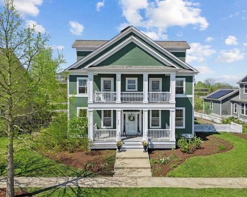 Photo of 884 Blazing Star Road, Grayslake, IL 60030 (MLS # 12648137)